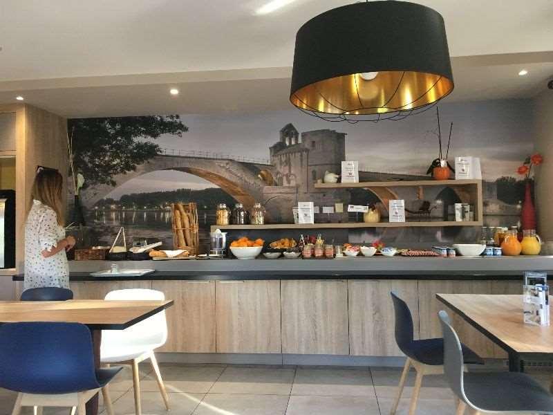 Brit Hotel Avignon Sud Le Calendal Restaurang bild